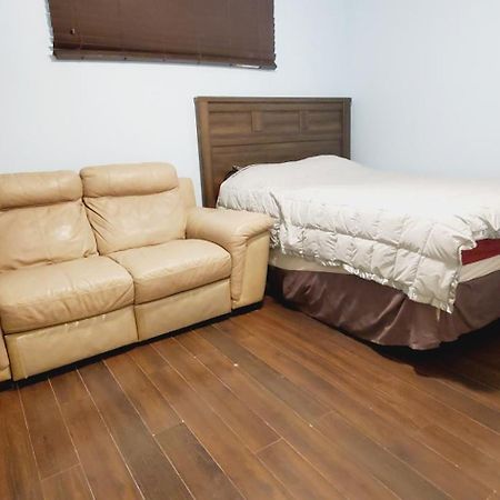 Parson Creek Cozy Suite Fort Mcmurray Exterior photo
